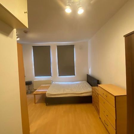 Golders Way Rooms Λονδίνο Εξωτερικό φωτογραφία
